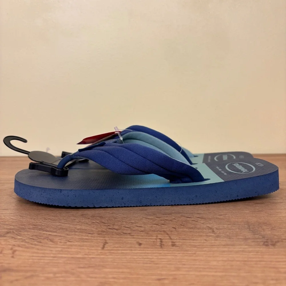 NEW HAVAIANAS Urban Print Flip Flops Navy Blue Stripe Men Size 9/10 Padded Strap